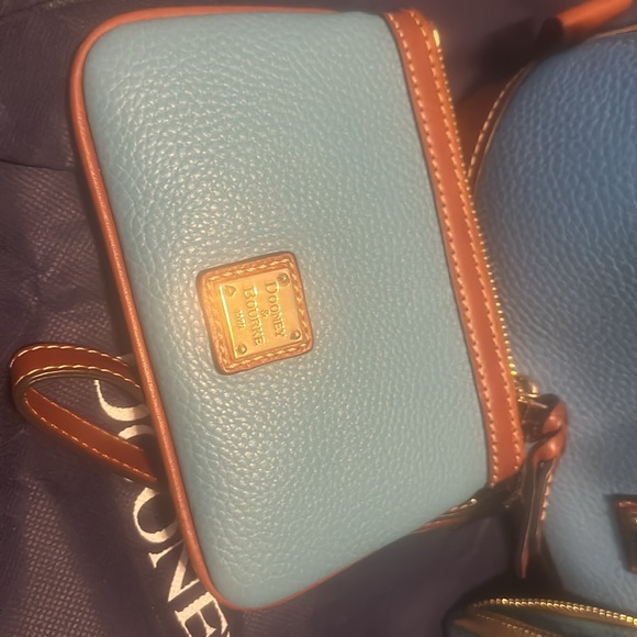 Dooney & Bourke - Picture 3 of 14